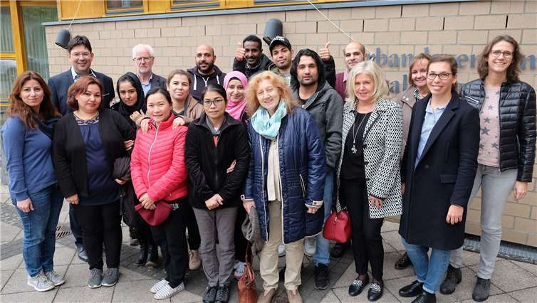 Die 16 Teilnehmerinnen und Teilnehmer absolvieren bald ihre letzte Prüfung. privat