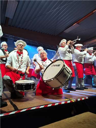 Die 18 Musiker hielten auch während der Coronazeit zusammen.