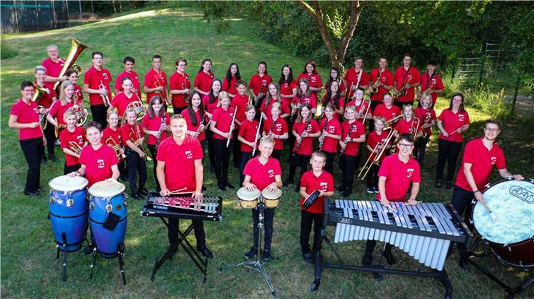 Die 23. Auflage der Neujahrskonzerte des Musikvereins und Jugendmusikvereins Holler im Januar 2024 entführt mit schillernden, bunten, lustigen und mitreißenden Geschichten in die Welt von Disney. Foto: privat