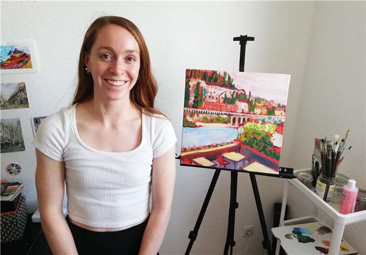 Die 27-jährige Anna aus Kansas City, hat ihr eigenes Atelier in der Wohnung eingerichtet.Foto: Uwe Lederer