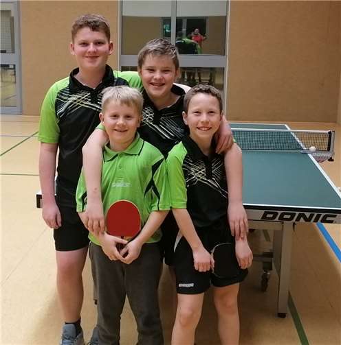 Die 3. Jugendmannschaft unterliegt nach hartem Kampf (v.l.): Tim Berhausen, Jonas Ordnung, Lukas Holstein und Julian Meyer.Foto: SV Grün-Weiß Oedingen 1946 e.V.