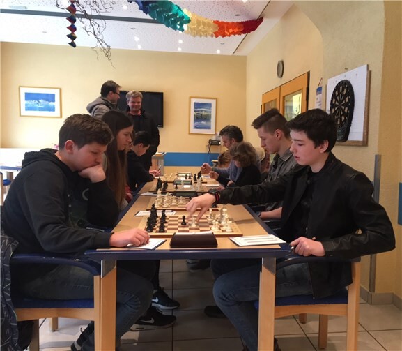 Die 3. Mannschaft (v.rechts Fabian Kutzner, Marco Bell, Noah van Veen und Mike Kutzner).privat