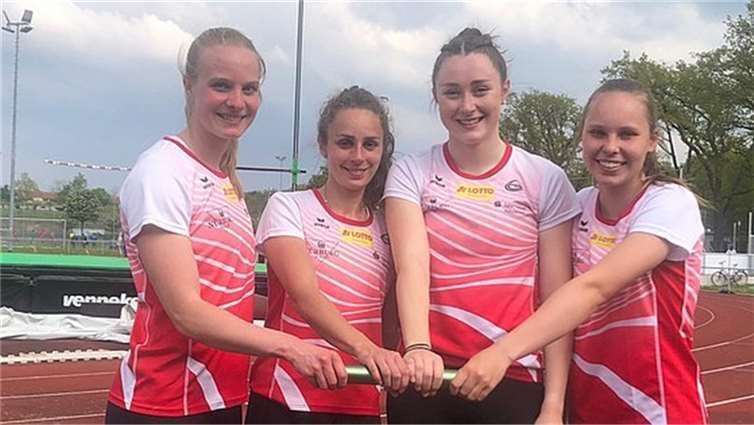 Die 4x100-Meter-Staffel der LG Rhein-Wied mit Viktoria Müller, Jessica Roos, Lena Brunnhübner und Vivien Ließfeld (von links) setzte sich in Frankfurt an die Spitze der deutschen Jahresbestenliste und schaffte die DM-Qualifikation. Foto: privat