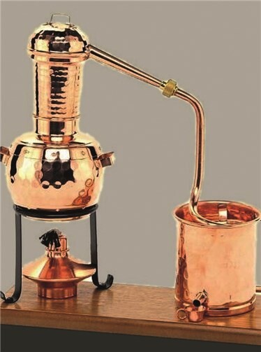 Die 500 ml Dampfdestille für den Eigengebrauch. Fotos: privat