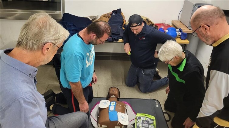 Die 80-minütige Unterweisung war für die Teilnehmer sehr lehrreich.  Foto:privat