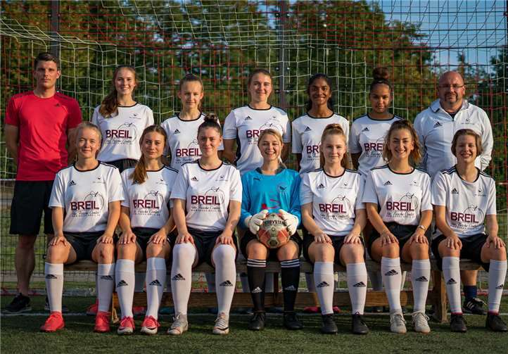 Die A-Juniorinnen des SV Rot-Weiß Merl.Quelle: SV Rot-Weiß Merl