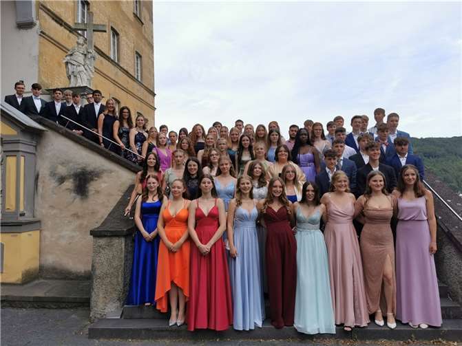 Die Abschlussstufe der Realschule Calvarienberg 2023.  Foto: privat