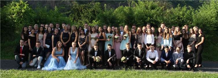 Die Absolventen des Tanzkurses.