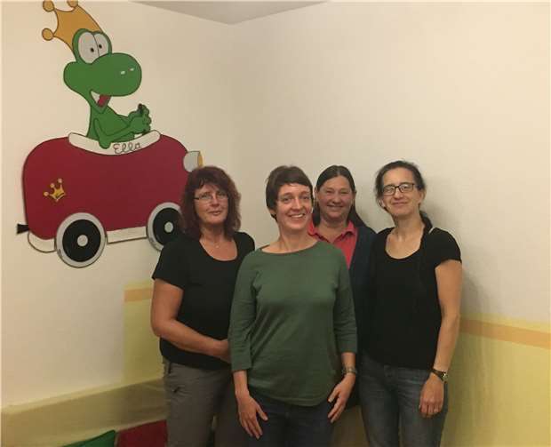 Die Absolventinnen des jüngsten Kurses trafen sich in Vettelschoß. privat