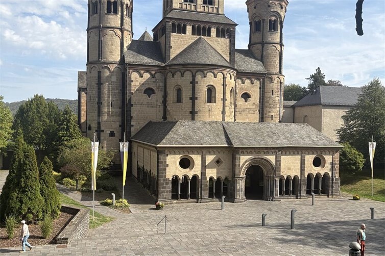 Die Abteikirche Maria Laach