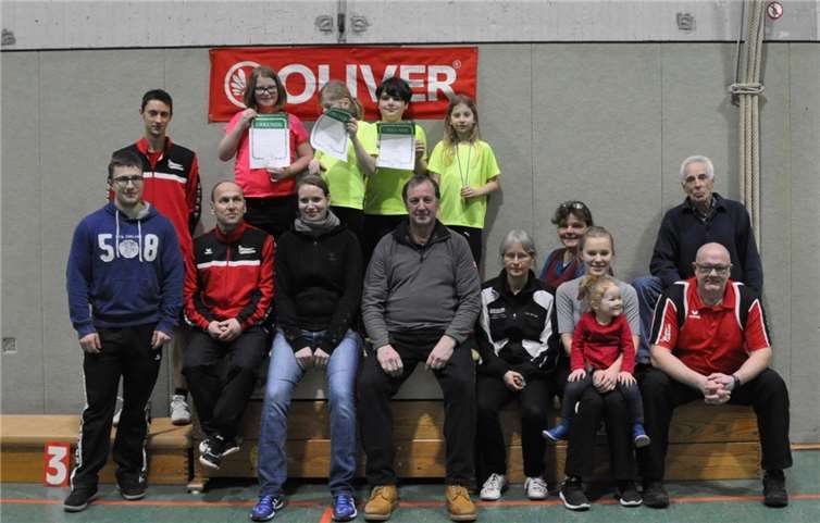 Die Adenauer Helfer und Teilnehmer warten auf ihren Einsatz. privat