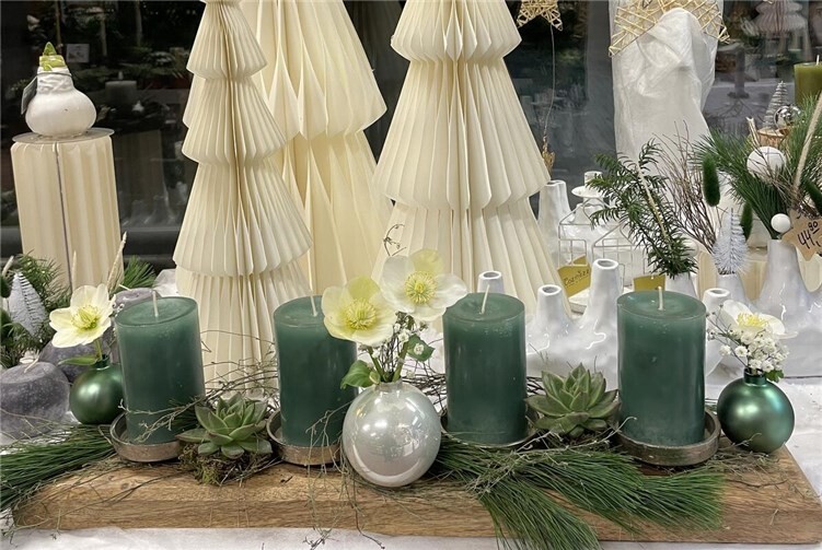 Die Adventsausstellung bei Hammer Floristik & Gärtnerei bot nicht nur eine beeindruckende Vielfalt an Dekorationsideen, sondern auch kulinarische Genüsse und ein herzliches Miteinander. Foto: privat