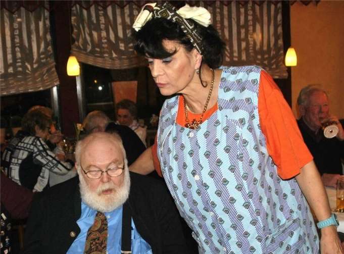 Die „Ähn us Jännerschdorf“ und Ex-Prinz Dirk II. waren die „Stars“ beim „60plus-Fastelovend“. privat