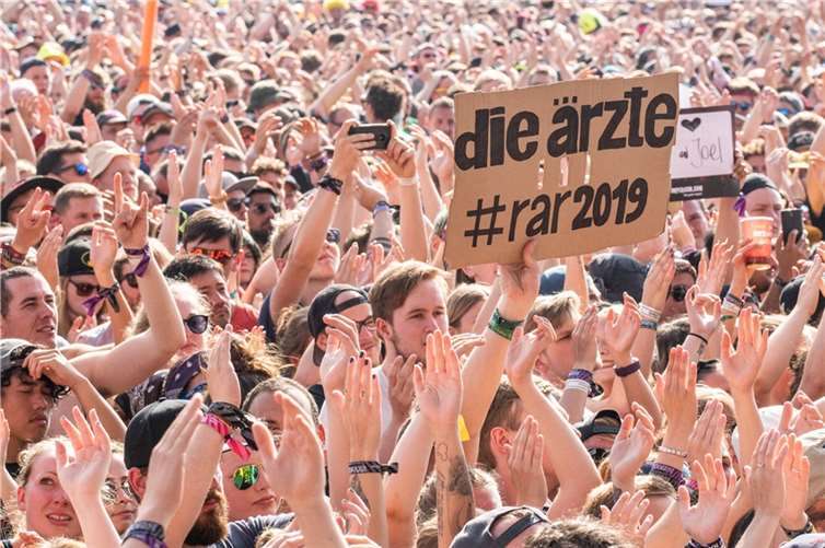 Ärzte kommen 2019 zu Rock am Ring Die Ärzte kommen 2019 wieder an den Ring.