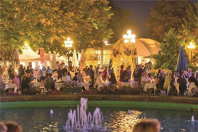 Die „Ahrtal de Luxe“ verwöhnt die Besucher mit kulinarischen Köstlichkeiten. privat