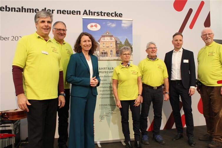 Die Ahrtalbahnfreunde waren mit einem Stand und Filmvorführungen vertreten. Foto: wite