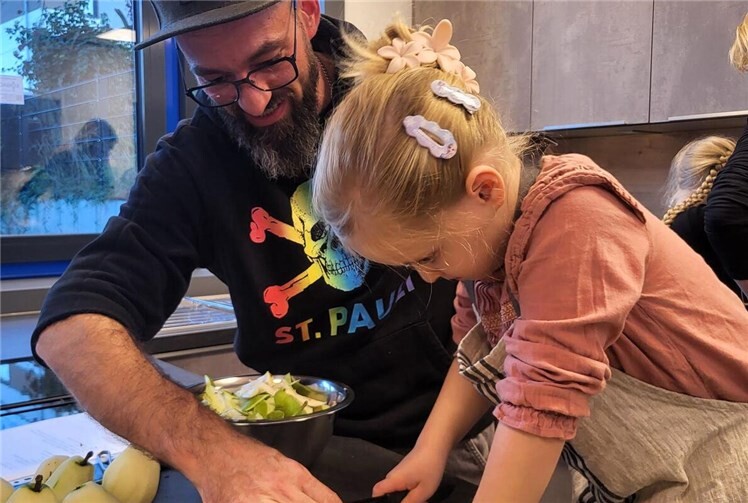 Die Aktion „Dinner for Mom“ sorgte für jede Menge Freude bei Groß und Klein.