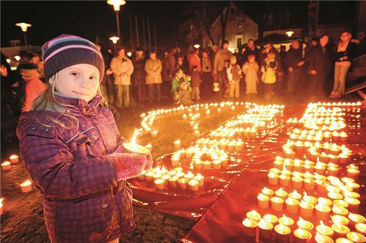 Die Aktion „Eine Million Sterne“ wird den Marktplatz in ein Lichtermeer verwandeln St.-Elisabeth-Stiftung / Jürgen Emmenlauer