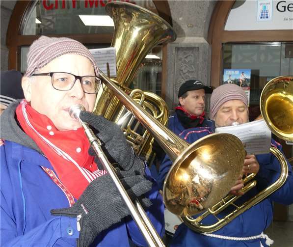 Die Aktiven vom Musikverein Cochem sorgten für den musikalischen Rahmen beim Narrenspektakel.
