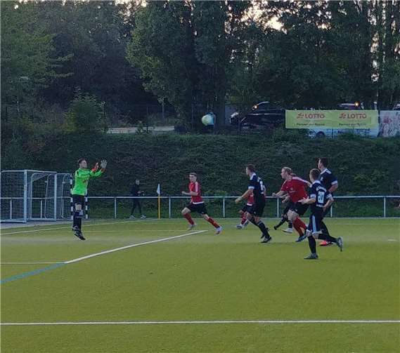 Die Angriffsbemühungen der SG Niederzissen/Wehr waren zu selten von Erfolg gekrönt. Foto: privat