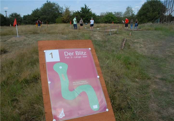 Die Anlage wurde überwiegend in Eigenleistung und mit geringem Kostenaufwand angelegt.