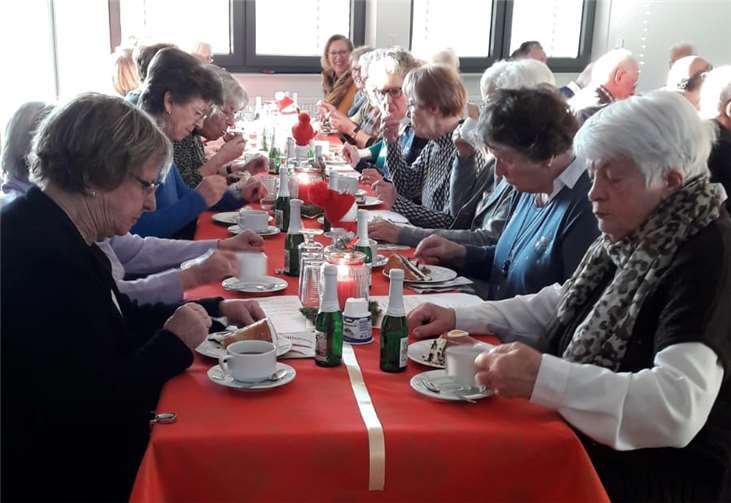 Die Anwesenden konnten sich zudem über kleine Geschenke freuen.Foto: privat