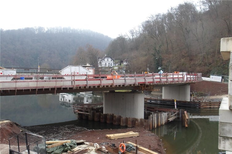 Die Arbeiten auf der Baustelle ruhen ab 19. Dezember 2025 und werden bei entsprechender Witterung ab 19. Januar 2026 wieder aufgenommen.Foto: Rhein-Lahn-Kreis