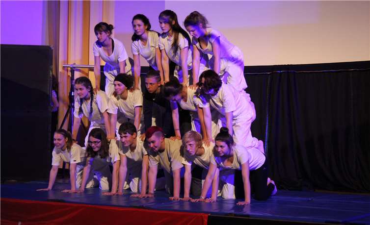 Die Artisten und Artistinnen des Circus Configurani begeisterten die zahlreichen Zuschauer.