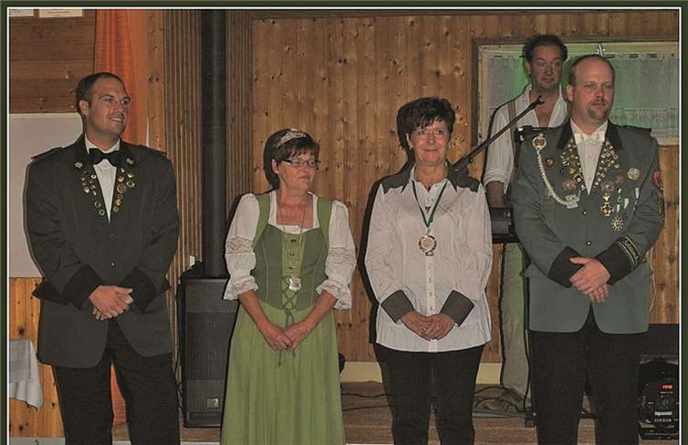 Die Astersteiner Schützen feierten einen tollen Königsball.privat