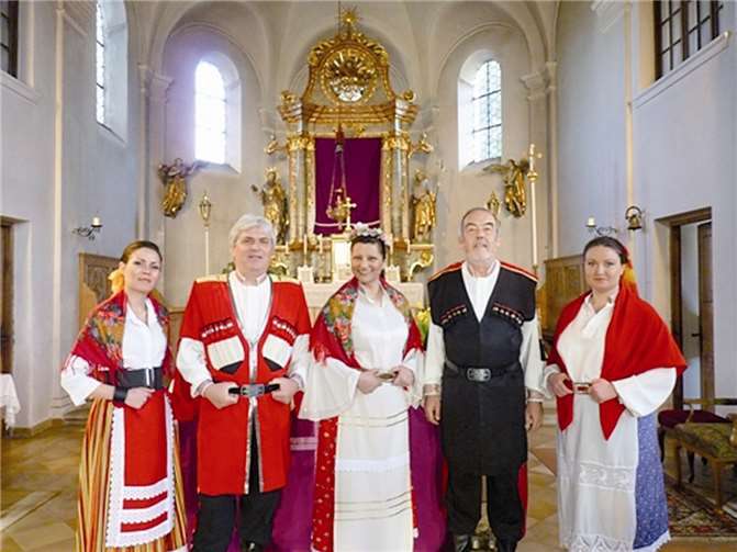 Die Ataman Nekrassov Don Kosaken geben am 4. Januar ein Weihnachtskonzert in der Apollinariskirche in Remagen. privat