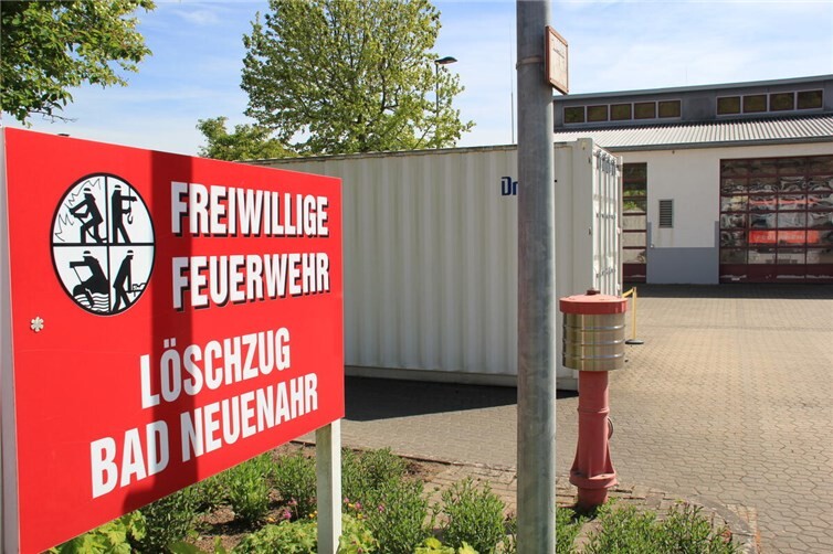 Die Atemschutzwerkstatt der Feuerwehr Ahrweiler ist seit der Flut in Containern am Bad Neuenahrer Feuerwehrhaus untergebracht.  Fotos: GS