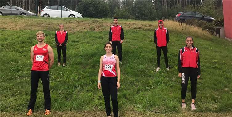 Die Athleten der LG in Hachenburg: v. l. A. Giese, S. Teller, A. Jünger, F. Frieb-Preis, P. Jünger, M. Frieb-Preis. Foto: privat