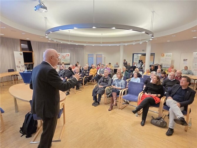 Die Auftaktveranstaltung zu den Demografiewochen in der VG Linz war gut besucht.Foto: privat