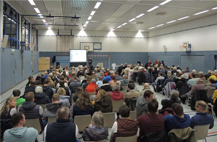 Die Auftaktveranstaltung zur Dorfmoderation Stromberg war sehr gut besucht..Fotos: privat