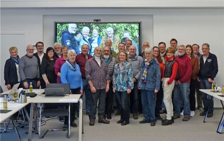 Die Ausbildung zum Digitalbotschafter stößt im Landkreis Mayen-Koblenz auf große Resonanz. 22 Teilnehmer absolvierten in den Räumlichkeiten der VG Vordereifel erfolgreich die ersten beiden Ausbildungsmodule. Foto: VG Vordereifel/Engels