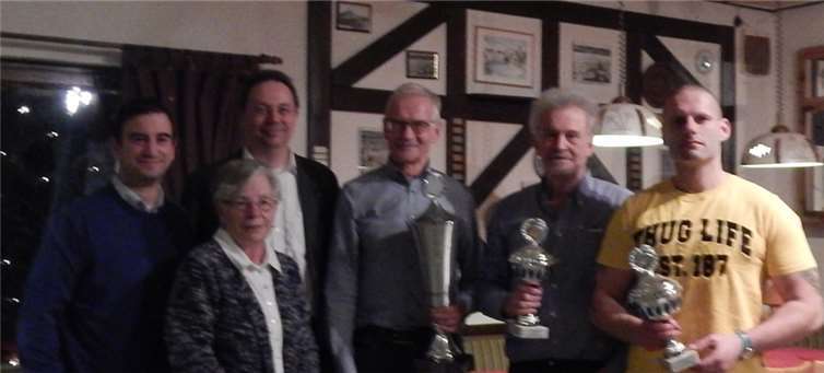 Die Ausgezeichneten freuten sich über die Preise. SPD Sinzig