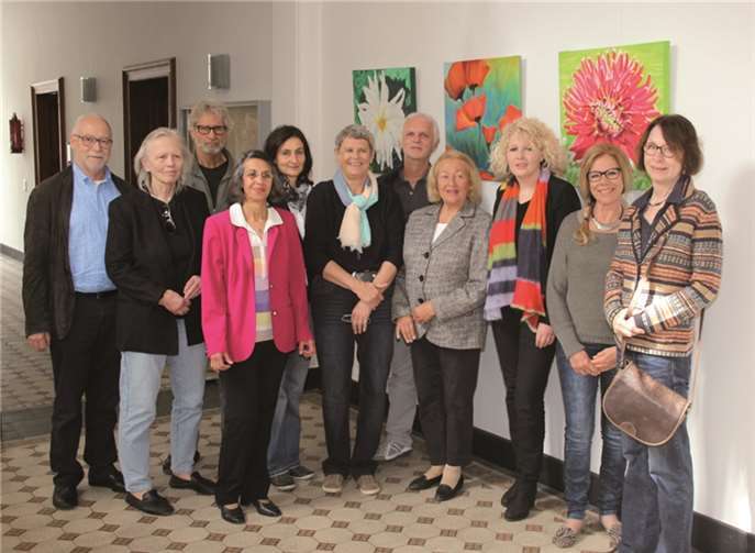 Die Ausstellung des KUNSTFORUMS `99 wurde im Rheinbacher Amtsgericht eröffnet. STEIN