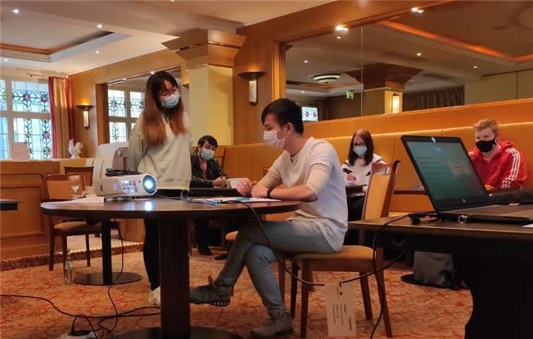 Die Azubis aus Gastronomie und Hotellerie nutzen die Zeit im Lockdown für eine Weiterbildung.Foto: privat