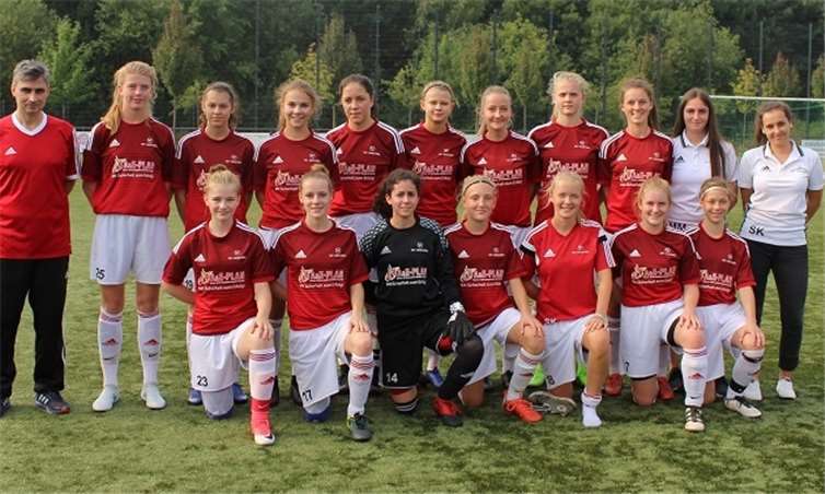 Die B-Juniorinnen des Rot-Weiß Merl. privat