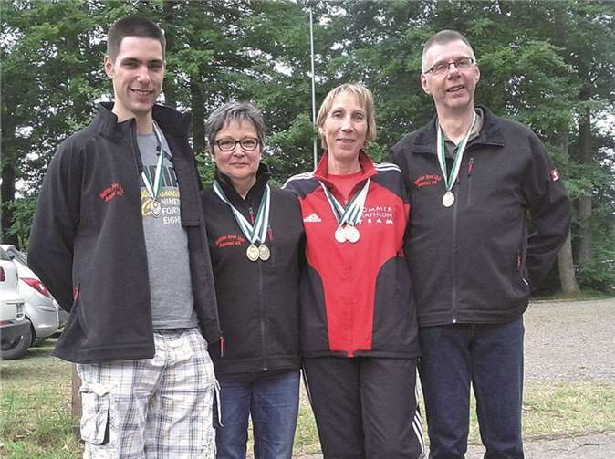 Die BSC-Medaillengewinner: Josef Hartmann, Vera Hartmann, Renate Wilken und Friedel Hartmann. privat