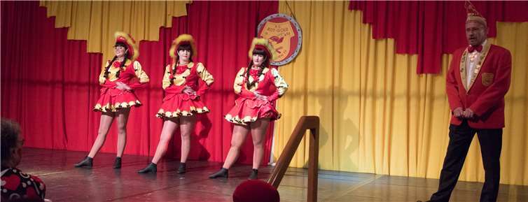 Die Baachemer Kätzchen, Profis ihres Fachs, suchen Mitstreiterinnen ab 16 Jahren.