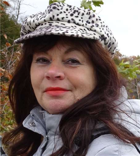 Die Bad Breisiger Buchautorin Sylvia Hofmann. privat