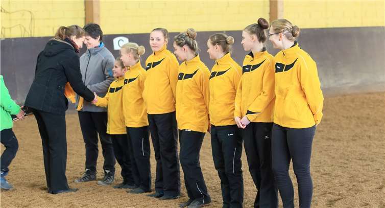 Die Bad Ems 1 gewannen die Prüfungen der L-Gruppe.