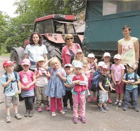 Die Bärengruppe besuchte den Erlebnispfad Steinrausch in Kempenich.privat