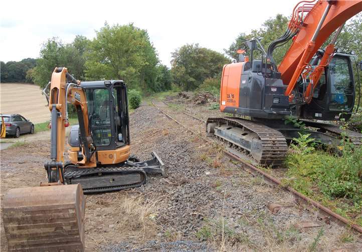 Die Bagger rollen seit der vergangenen Woche.
