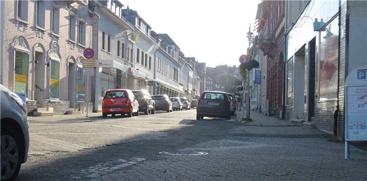 Die Bahnhofstraße in Montabaur wird im Abschnitt zwischen Wallstraße und Steinweg schön hergerichtet mit einheitlichem Pflaster, frischem Asphalt und modernen Pflanzkübeln. Die Bauarbeiten beginnen am 8. Oktober. Privat