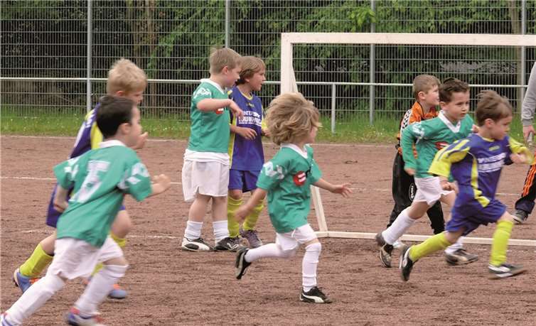 Die Bambini der DJK Königsfeld haben mit Barbara Kittel endlich wieder eine Trainerin.Privat
