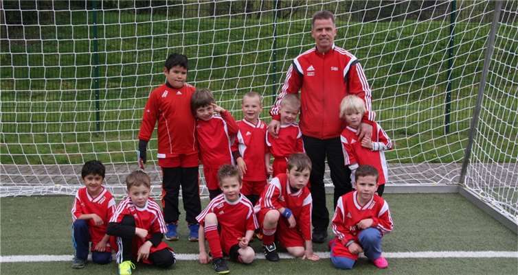 Die Bambini des FV Erpel beim Turnier in Roßbach. privat
