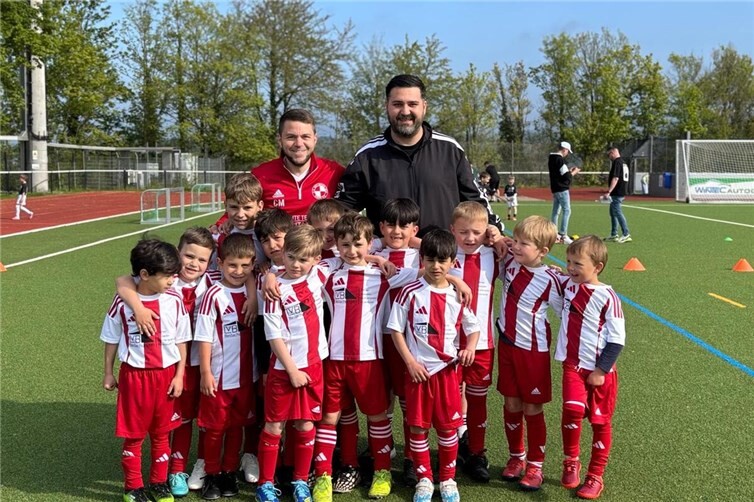 Die Bambini des FV Erpel in Linz