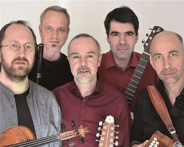 Die Band „AnTor“ gibt traditionelle irische Folk-Musik zum Besten. privat